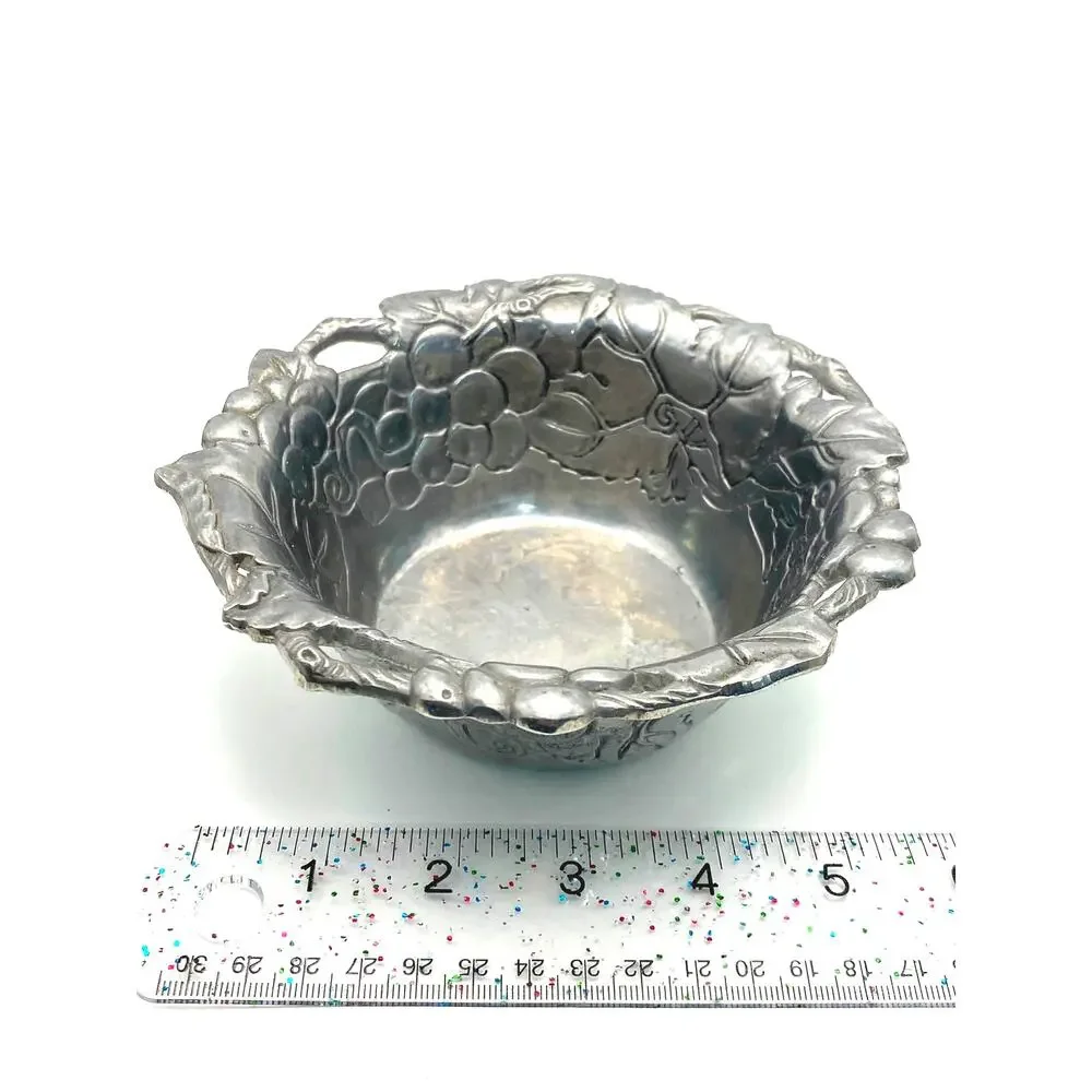 Arthur Court  Aluminum Serving Bowl 2004 Vineyard Fruit Nut Candy Dish 5.5